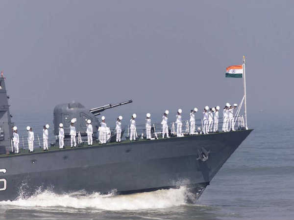 Fake Navy Officer Arrested Delhi